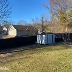 Pet- Friendly, & Close To Uptown